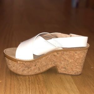 White and cork platforms